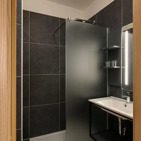 B&B Hotel Maribor 3* מריבור