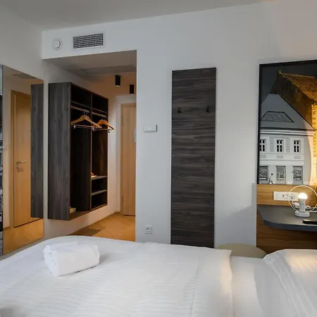 Hotel B&B Hotel Maribor Marburgo