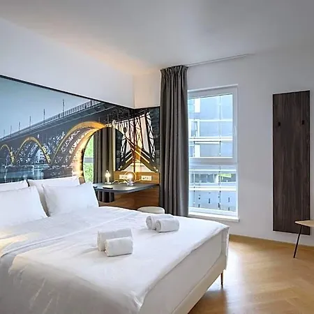Hotel B&B Hotel Maribor 3*